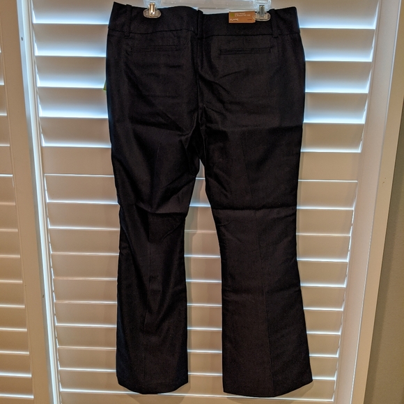 Jeans - Picture 2 of 3